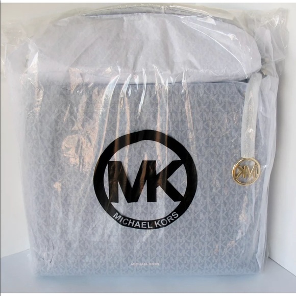 Large Lex Convertible Hobo - Picture 6 of 6